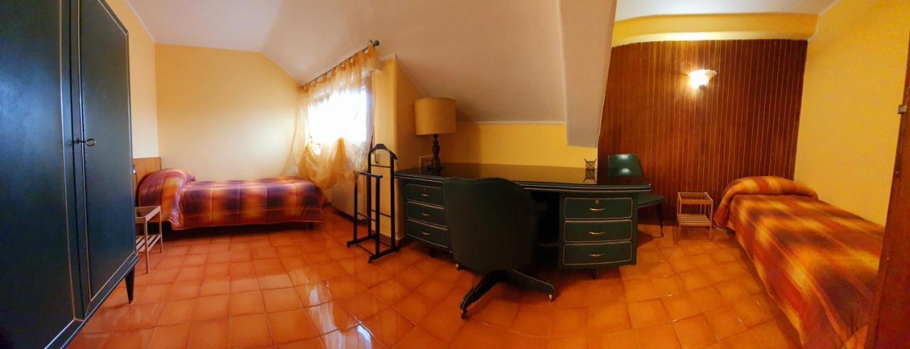 La Casa Di Loryanne Apartment Авецано Екстериор снимка