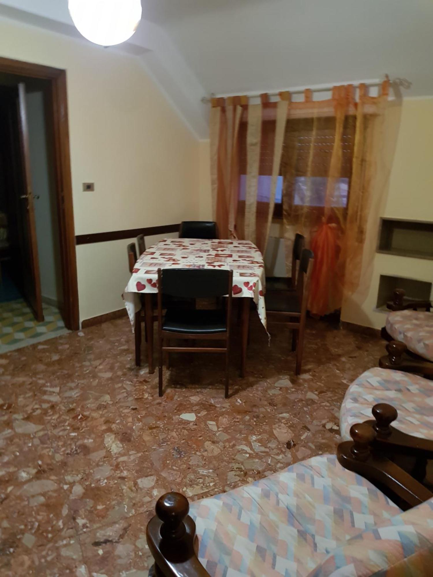 La Casa Di Loryanne Apartment Авецано Екстериор снимка